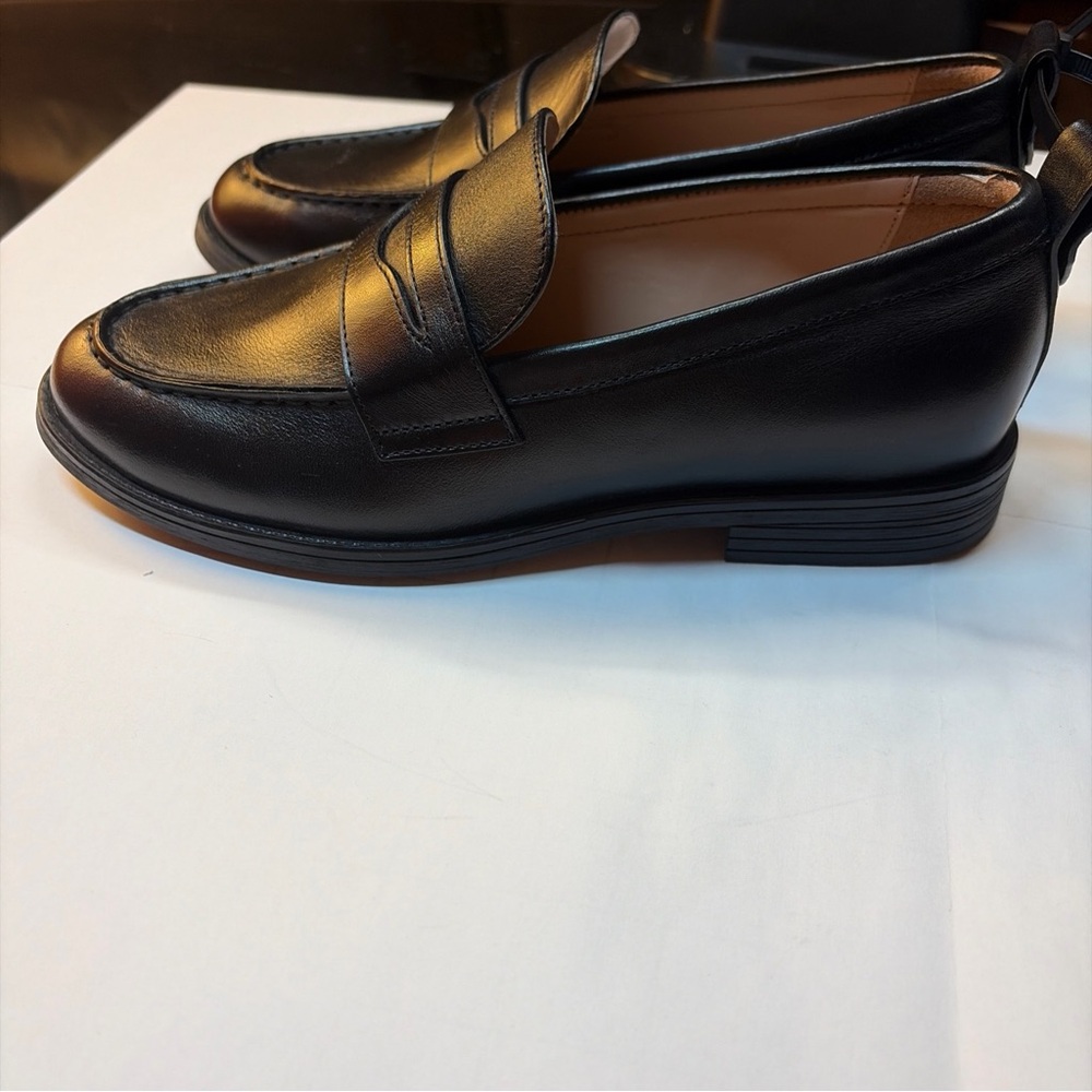 Cole Haan Shoes Womens Size 5B (L23) Black Stassi Penny Loafer LeatherW28188 - Picture 2 of 14